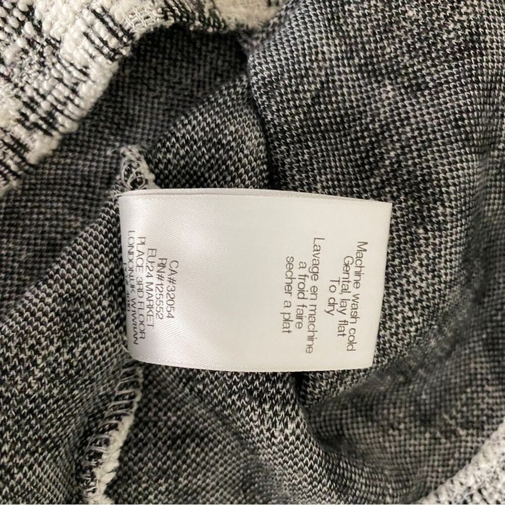 Anthropologie Dolan Savannah Ruffled Blouse Gray White Snow Leopard Print XS - Picture 7 of 9